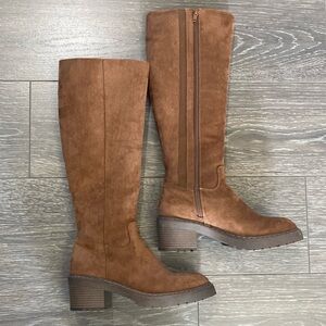 Brown Knee-High Women's Boots